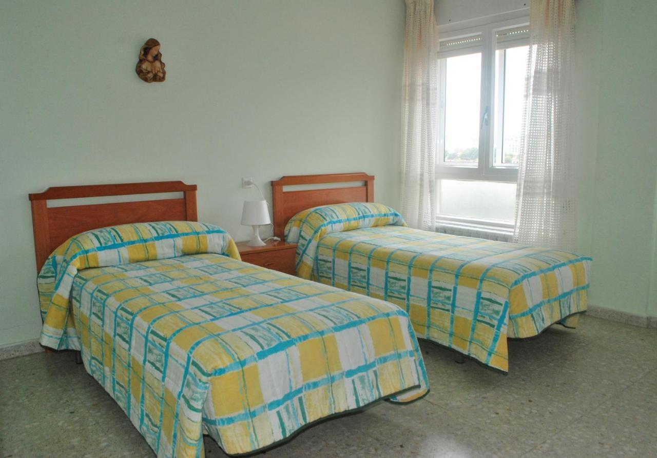Residencia Universitaria Alto De Miranda - Resisantander Hotel Ngoại thất bức ảnh