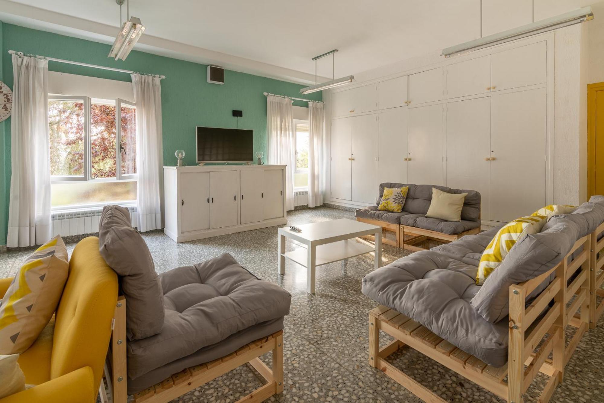 Residencia Universitaria Alto De Miranda - Resisantander Hotel Ngoại thất bức ảnh