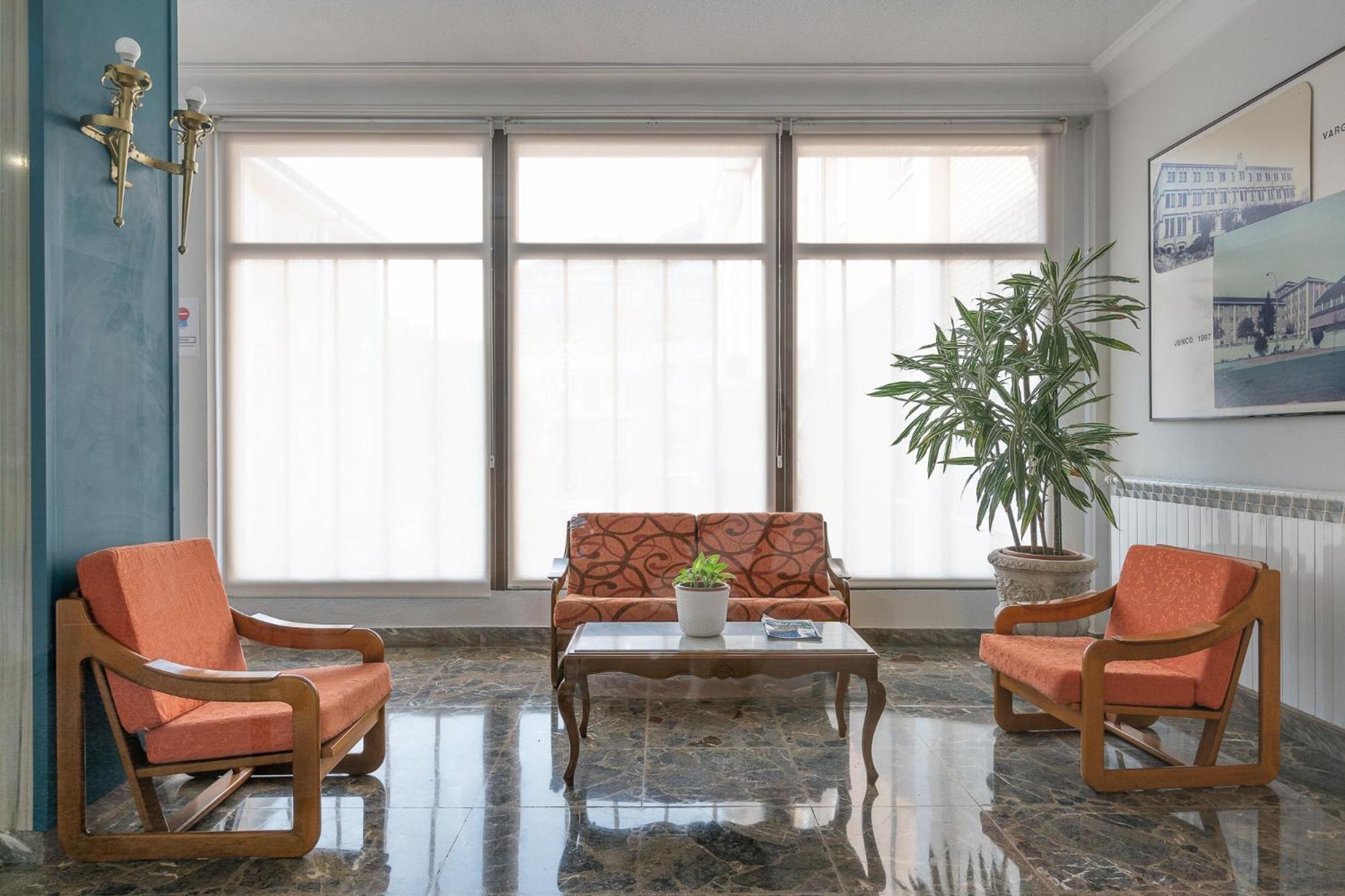 Residencia Universitaria Alto De Miranda - Resisantander Hotel Ngoại thất bức ảnh